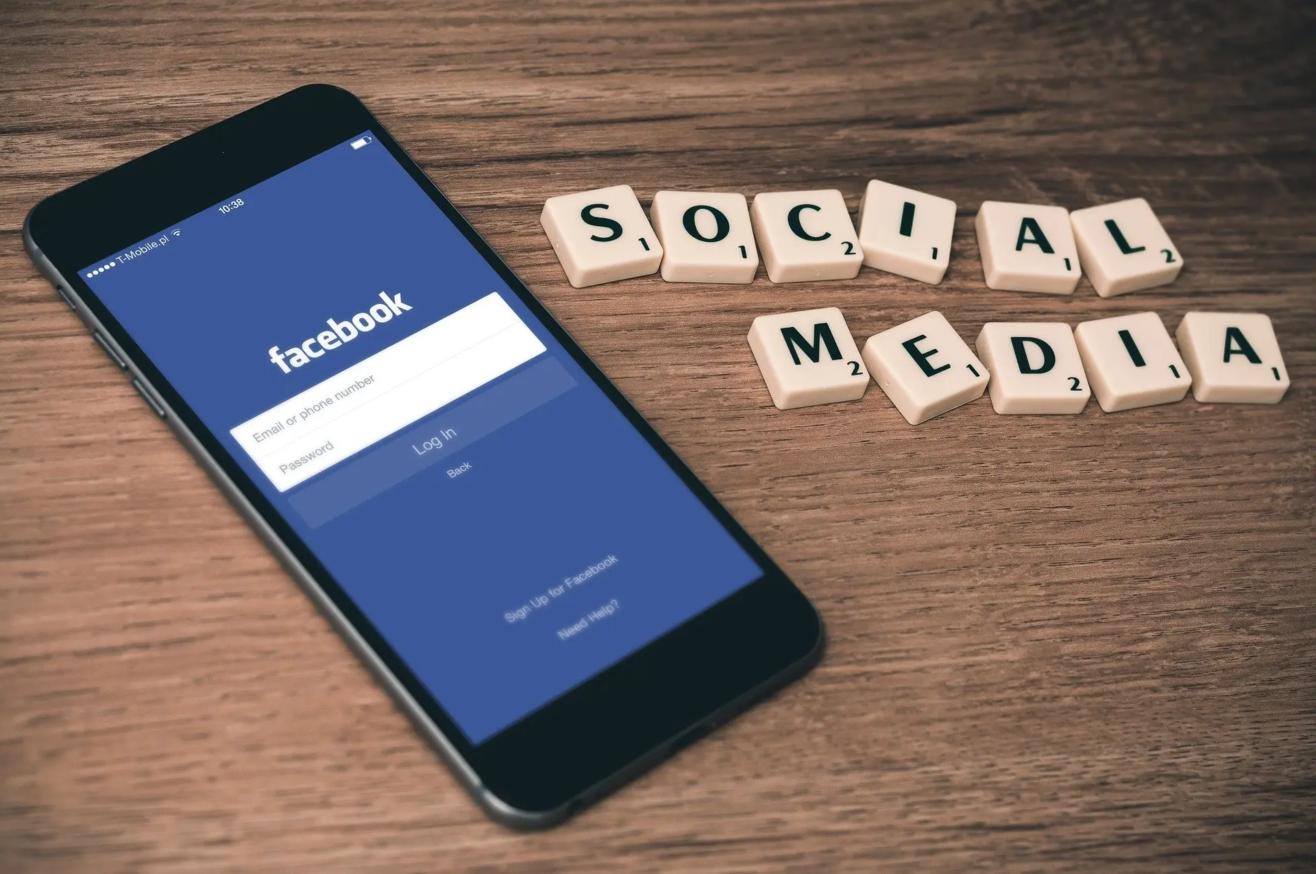 social media, telefon, facebook